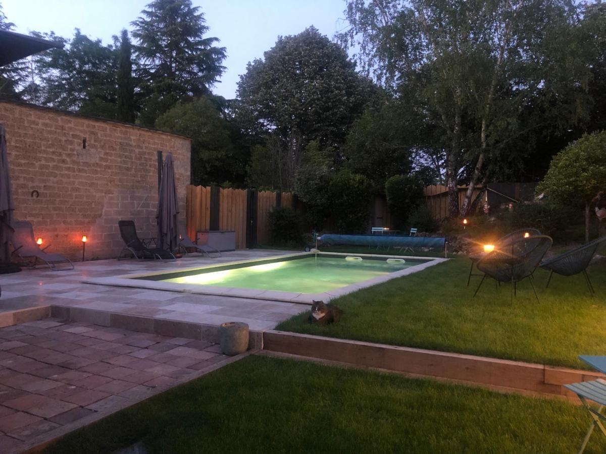 Le Numero 15 Saint-Seurin-sur-l'Isle ภายนอก รูปภาพ
