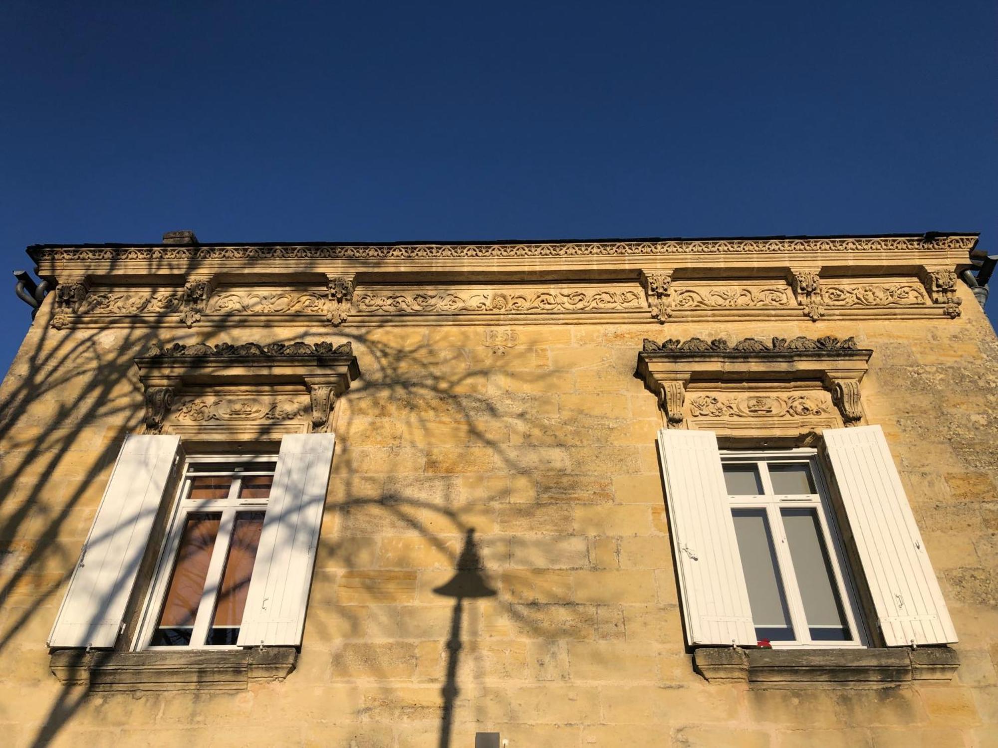 Le Numero 15 Saint-Seurin-sur-l'Isle ภายนอก รูปภาพ